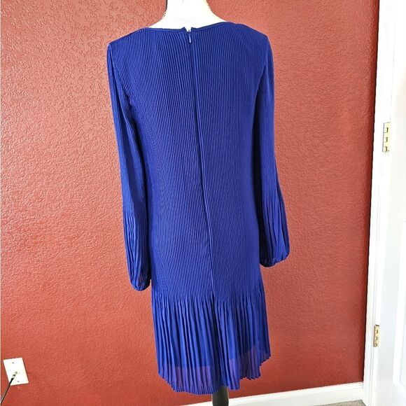 Dkny Blue Sheath Dress with Long Bishop Sleeves for Wedding Guest - Picture 5 of 10